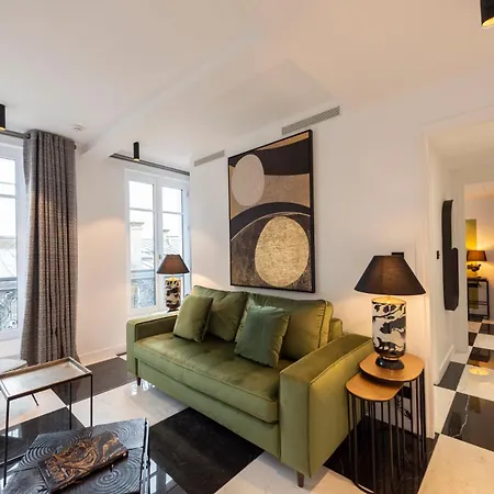 O'lord, 4 Etoiles, De Luxe Champs-elysees *